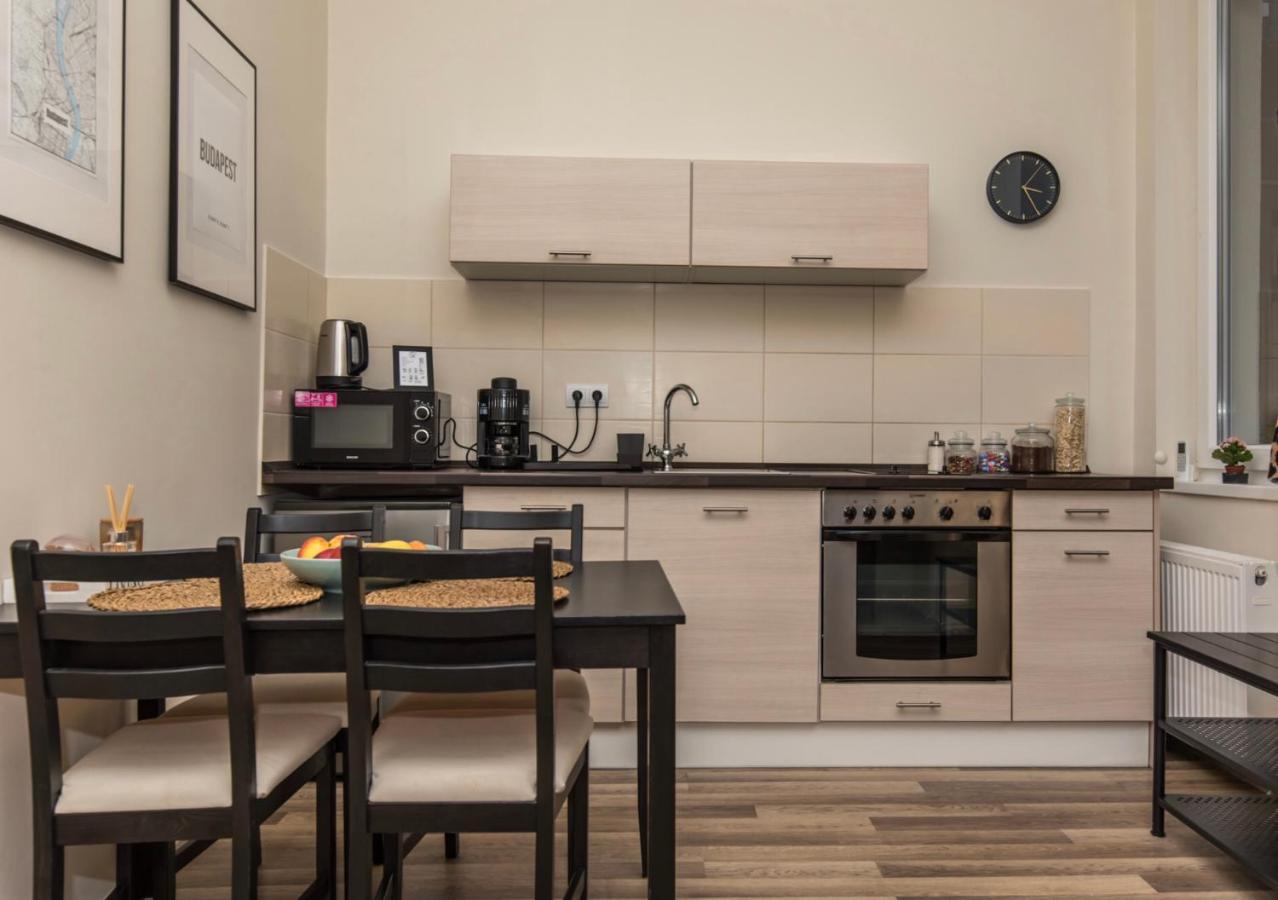 Cozy Nest In The Heart Of Budapest Lejlighed Eksteriør billede